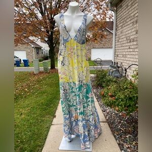 🐬 Anthropologie Maeve Floral Multicolor Maxi Dress